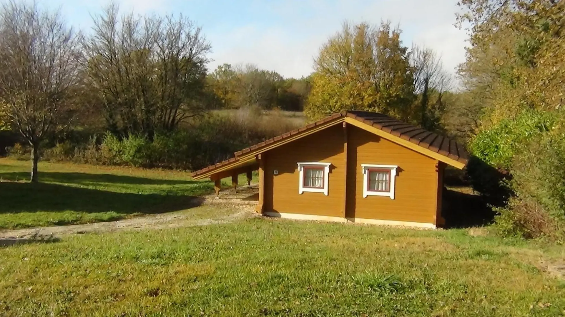 Chalet 17 Tournesol Mauroux