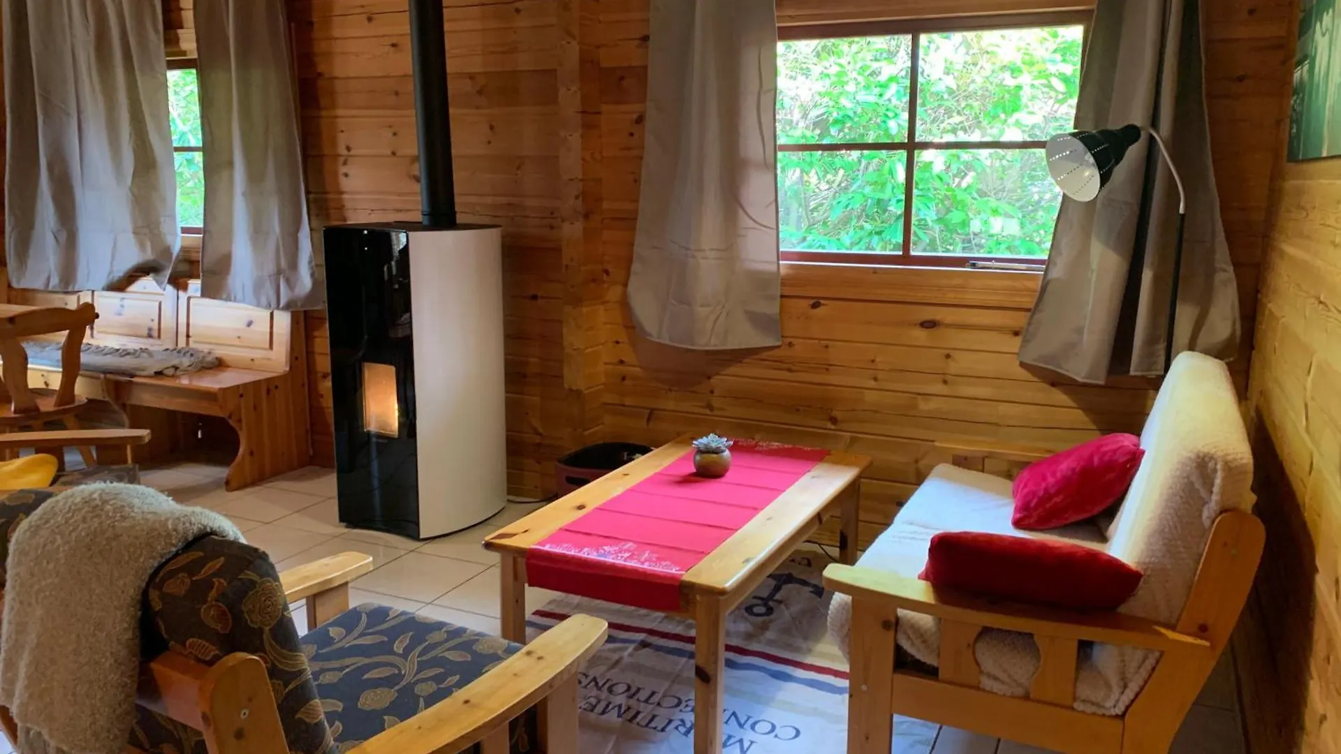 Chalet 17 Tournesol Mauroux 프랑스