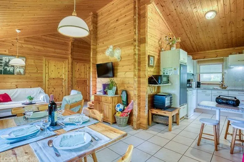 Chalet 17 Tournesol Mauroux  Mauroux (Lot)